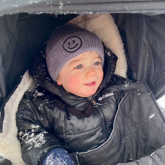 Wyld Bub Gray Smiley Beanie - Picture 2 of 2